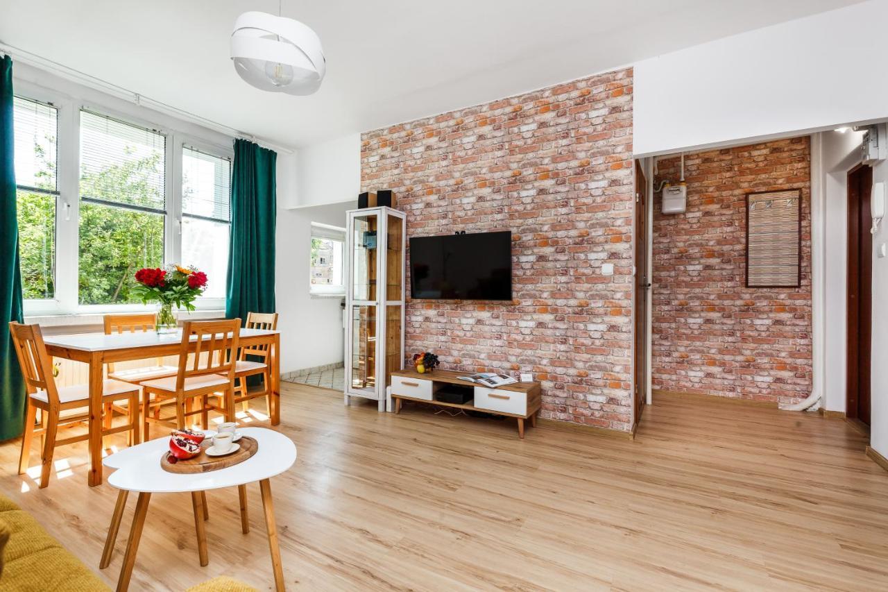 Happy Stay Apartments Osiek Гданск Екстериор снимка